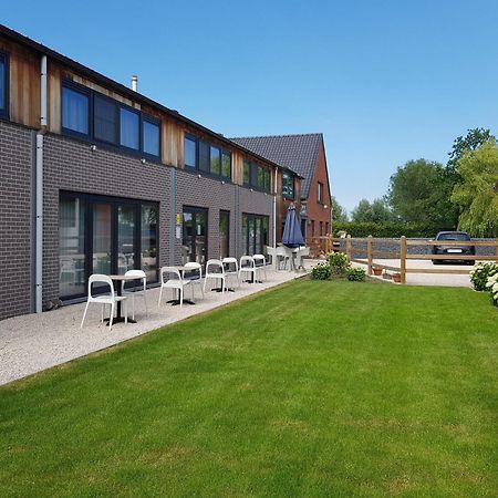 B&B De Vlierbeek ซินท์-นิคลาส ภายนอก รูปภาพ