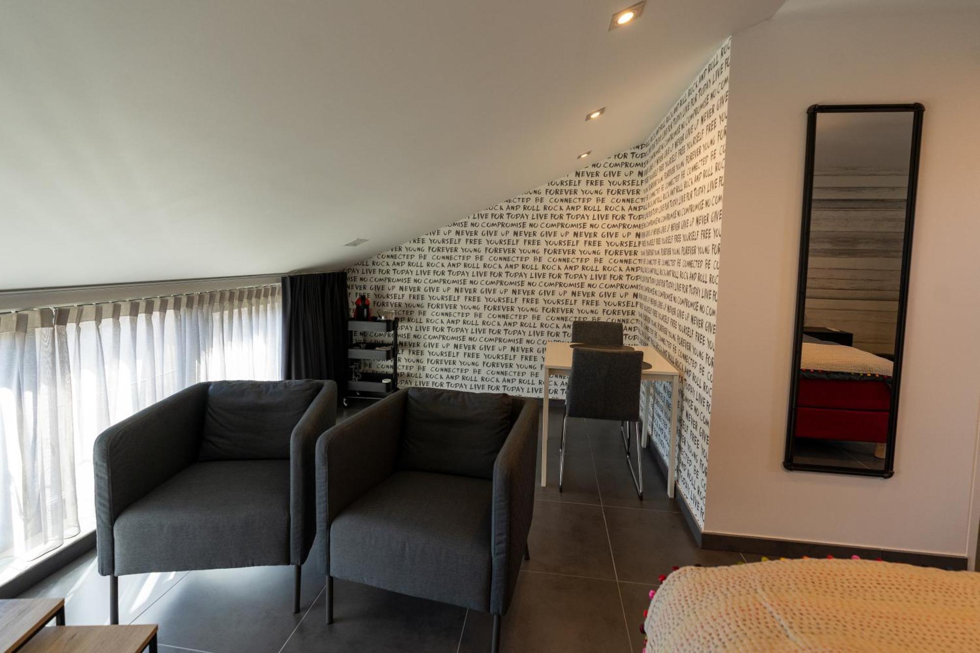 B&B De Vlierbeek ซินท์-นิคลาส ภายนอก รูปภาพ