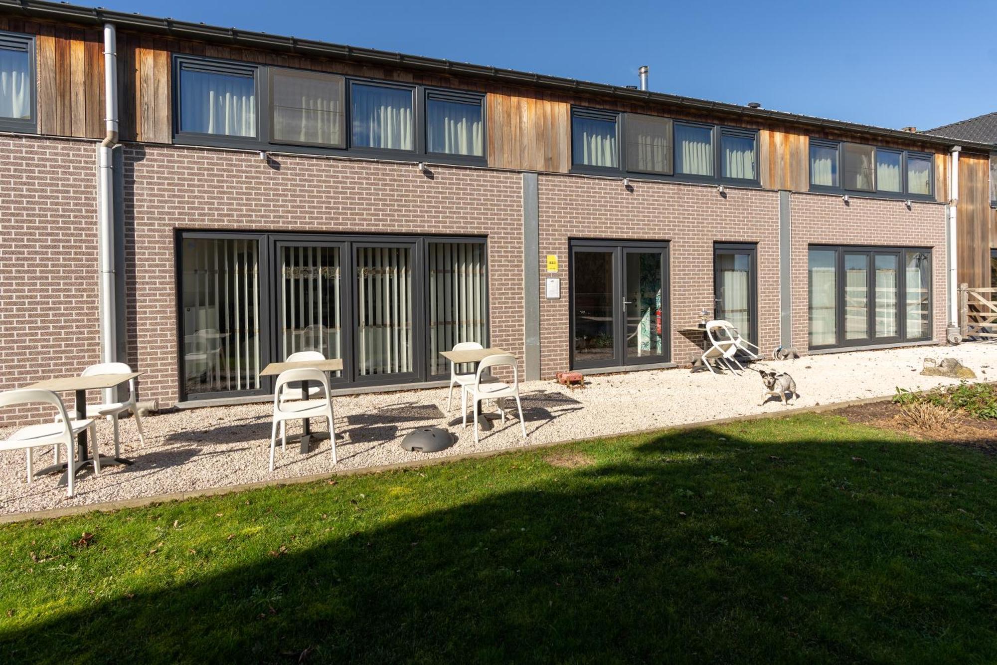 B&B De Vlierbeek ซินท์-นิคลาส ภายนอก รูปภาพ